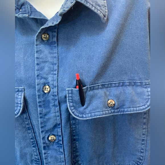 Handsome, versatile Stanley Blacker Denim button up shirt with a pen pocket! S-L - Picture 8 of 8